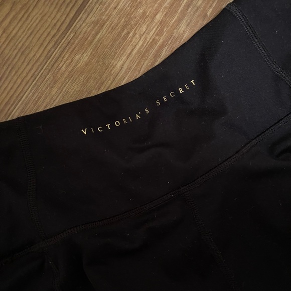 Victoria’s Secret Workout Leggings - Picture 2 of 4